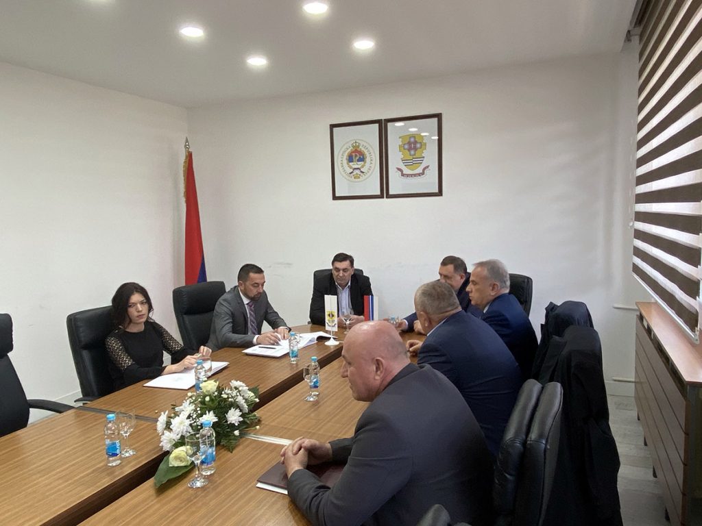 Sastanak o podjeli imovine između Grada Doboja i opštine Stanari.